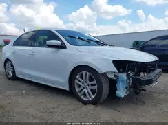 3VW167AJ1JM218432 2018 VOLKSWAGEN JETTA