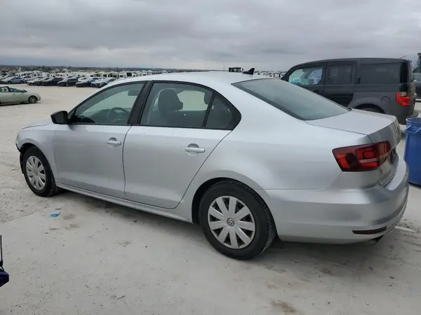 3VW167AJ2GM274436 2016 VOLKSWAGEN JETTA - Image 2