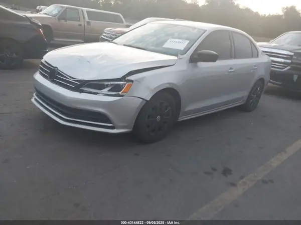 3VW167AJ2GM343304 2016 VOLKSWAGEN JETTA - Image 2
