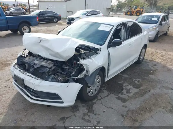 3VW167AJ2GM402545 2016 VOLKSWAGEN JETTA - Image 2