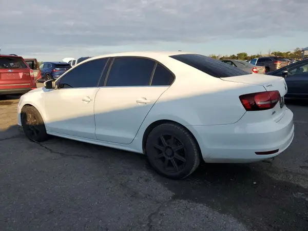 3VW167AJ2HM308778 2017 VOLKSWAGEN JETTA - Image 2