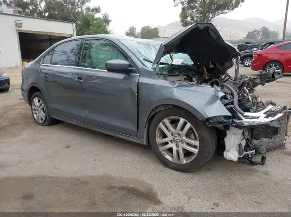 3VW167AJ2HM316041 2017 VOLKSWAGEN JETTA - Image 1
