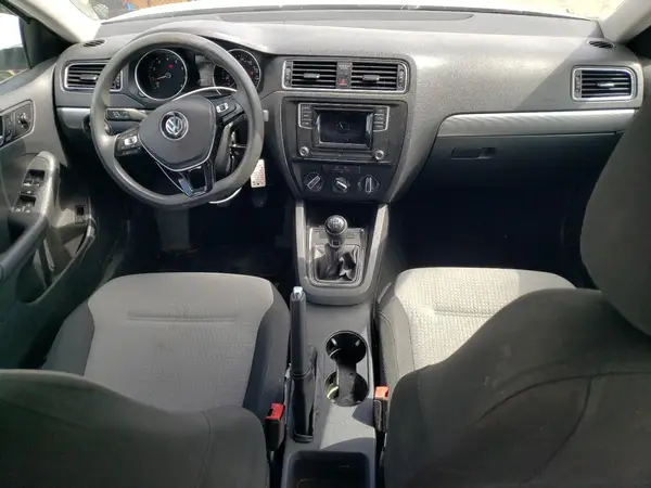 3VW167AJ2HM329565 2017 VOLKSWAGEN JETTA - Image 8