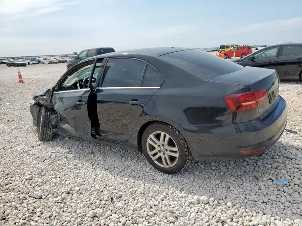 3VW167AJ2HM367099 2017 VOLKSWAGEN JETTA - Image 2