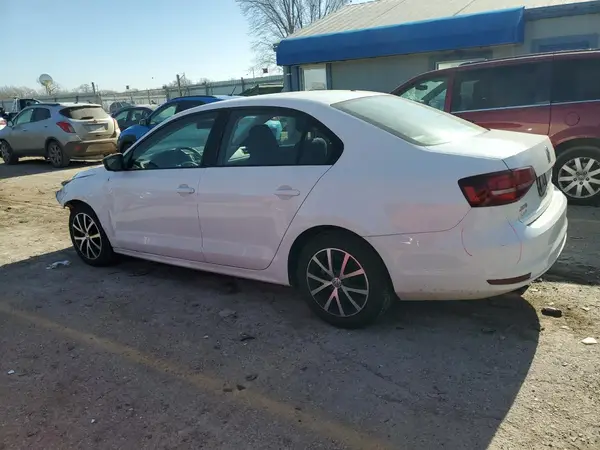 3VW167AJ3GM301482 2016 VOLKSWAGEN JETTA - Image 2