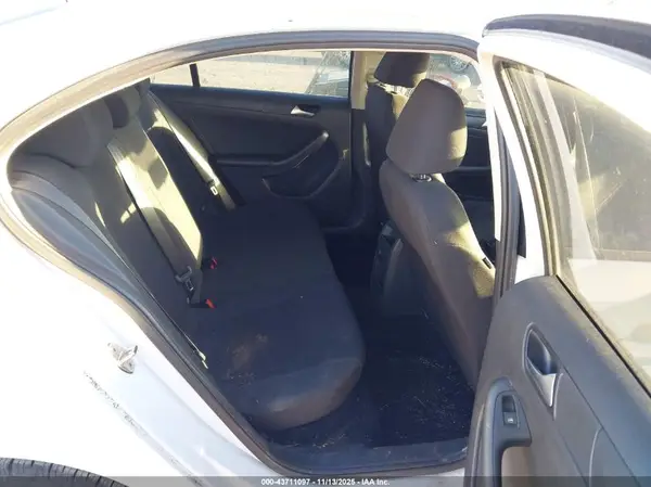 3VW167AJ3GM306360 2016 VOLKSWAGEN JETTA - Image 8