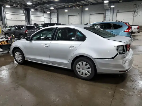 3VW167AJ3GM342369 2016 VOLKSWAGEN JETTA - Image 2