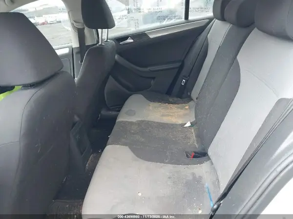 3VW167AJ3HM317361 2017 VOLKSWAGEN JETTA - Image 8