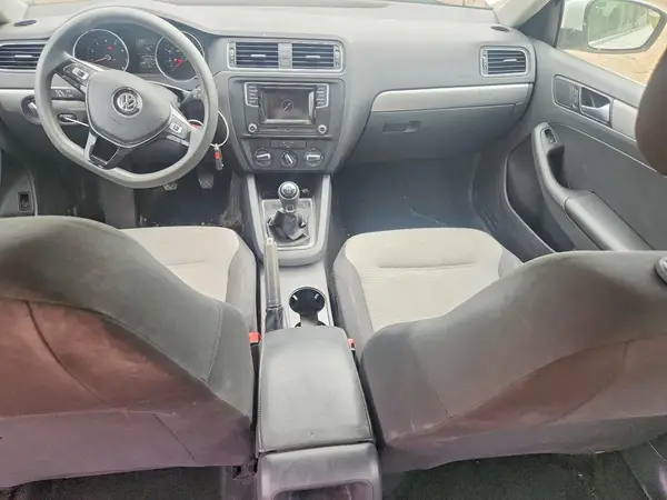 3VW167AJ3HM319837 2017 VOLKSWAGEN JETTA - Image 8