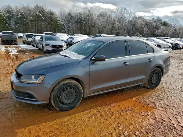 3VW167AJ3HM390990 2017 VOLKSWAGEN JETTA - Image 1