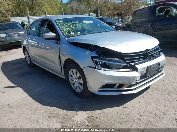 3VW167AJ4GM294445 2016 VOLKSWAGEN JETTA - Image 1