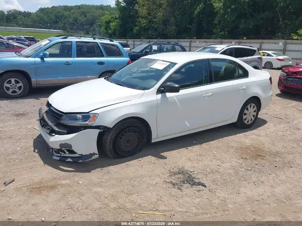 3VW167AJ4GM311292 2016 VOLKSWAGEN JETTA - Image 2