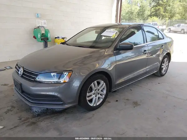 3VW167AJ4HM206110 2017 VOLKSWAGEN JETTA - Image 2