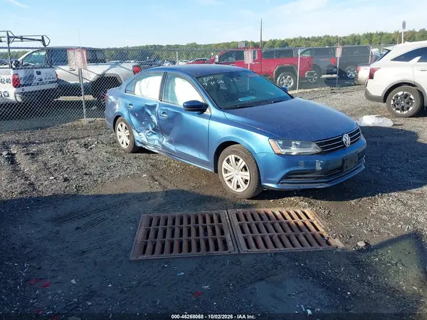 3VW167AJ4HM245361 2017 VOLKSWAGEN JETTA - Image 1