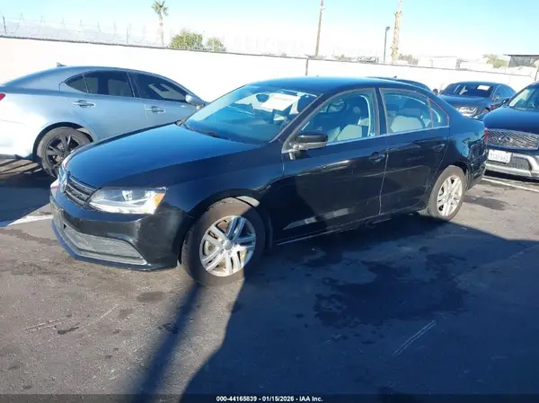 3VW167AJ4HM289098 2017 VOLKSWAGEN JETTA - Image 2