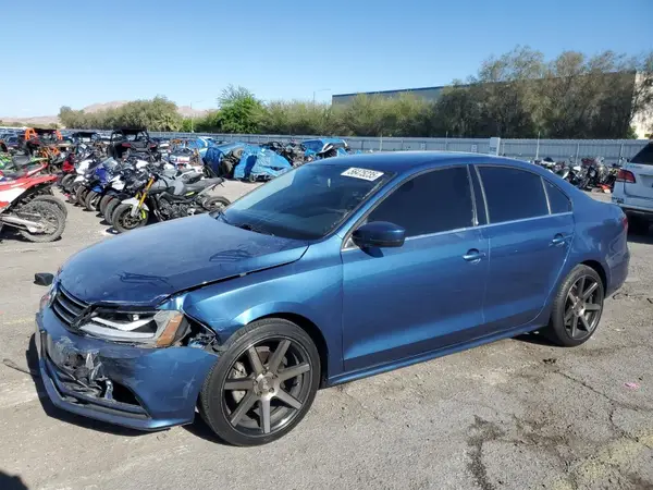 3VW167AJ4HM304005 2017 VOLKSWAGEN JETTA - Image 1
