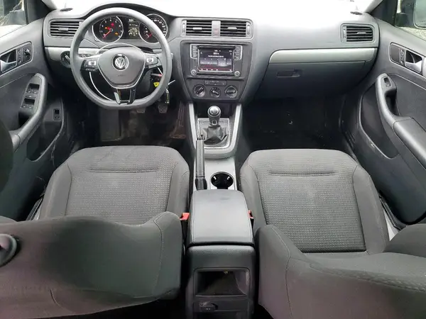 3VW167AJ4HM325761 2017 VOLKSWAGEN JETTA - Image 8