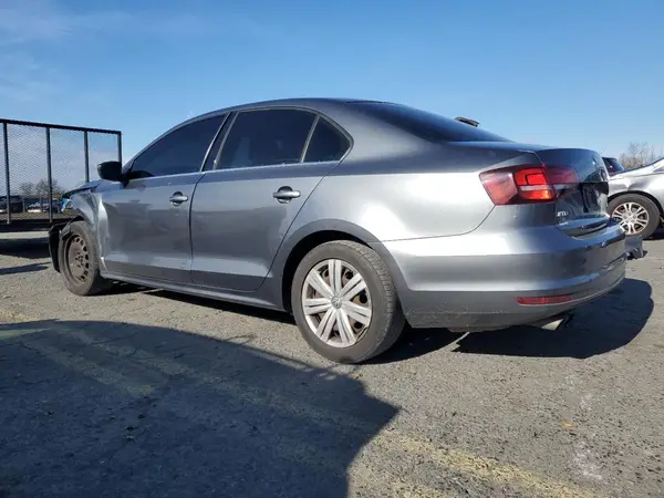 3VW167AJ4HM388486 2017 VOLKSWAGEN JETTA - Image 2