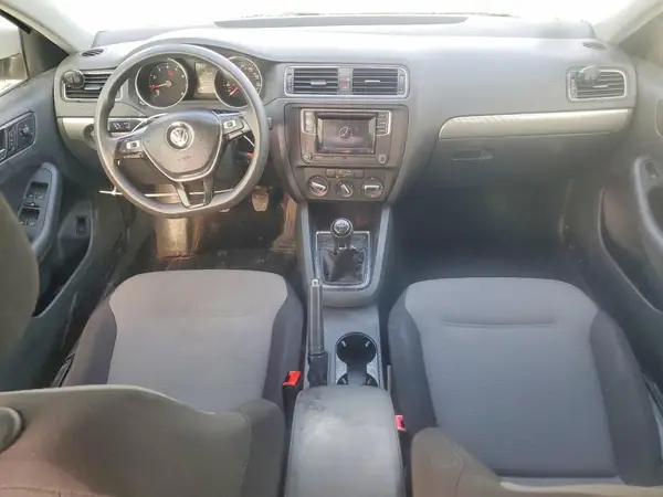3VW167AJ4HM389217 2017 VOLKSWAGEN JETTA - Image 8