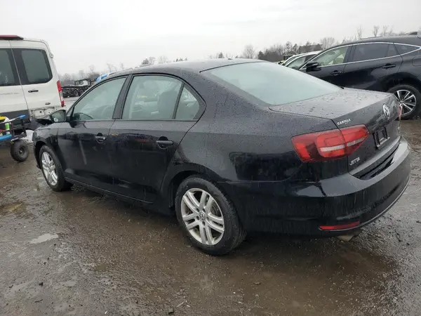 3VW167AJ4JM206386 2018 VOLKSWAGEN JETTA - Image 2