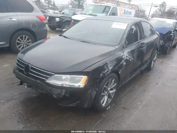 3VW167AJ5GM279890 2016 VOLKSWAGEN JETTA - Image 2