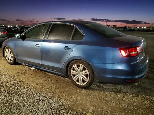 3VW167AJ5GM307834 2016 VOLKSWAGEN JETTA - Image 2