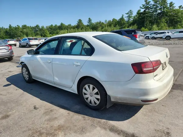 3VW167AJ5GM330787 2016 VOLKSWAGEN JETTA - Image 2