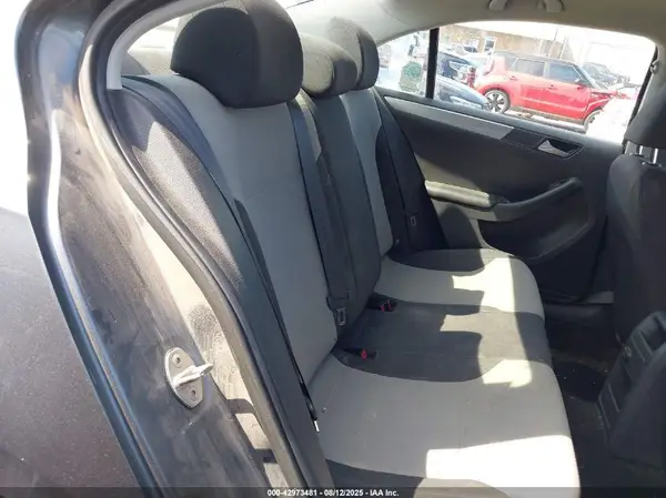 3VW167AJ5HM221019 2017 VOLKSWAGEN JETTA - Image 8