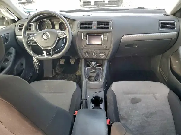 3VW167AJ5HM275064 2017 VOLKSWAGEN JETTA - Image 8