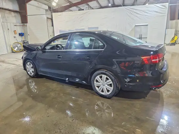 3VW167AJ5HM302294 2017 VOLKSWAGEN JETTA - Image 2