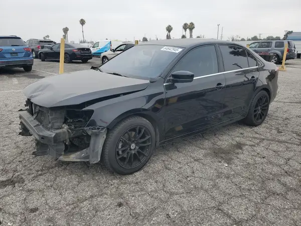 3VW167AJ5HM318916 2017 VOLKSWAGEN JETTA - Image 1