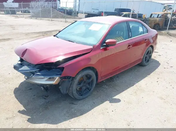 3VW167AJ5HM322206 2017 VOLKSWAGEN JETTA - Image 2