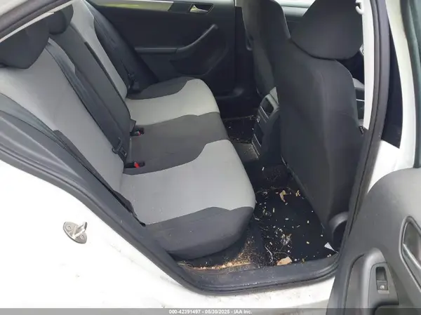 3VW167AJ5HM378484 2017 VOLKSWAGEN JETTA - Image 8