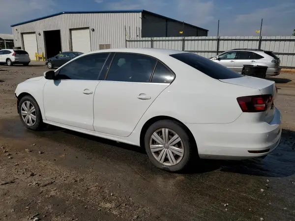 3VW167AJ5HM396029 2017 VOLKSWAGEN JETTA - Image 2