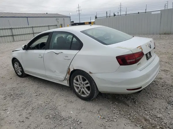 3VW167AJ5JM228803 2018 VOLKSWAGEN JETTA - Image 2