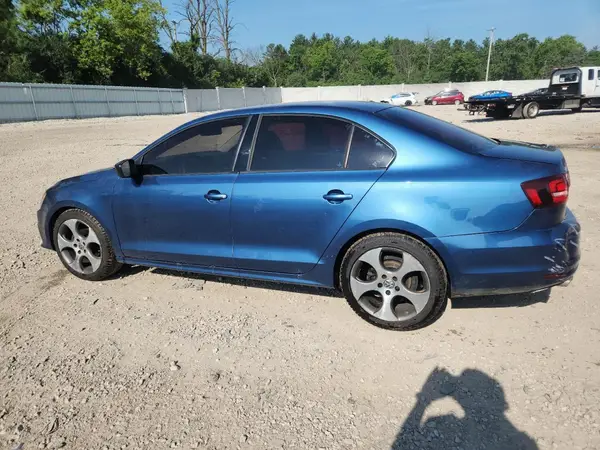 3VW167AJ6GM405223 2016 VOLKSWAGEN JETTA - Image 2