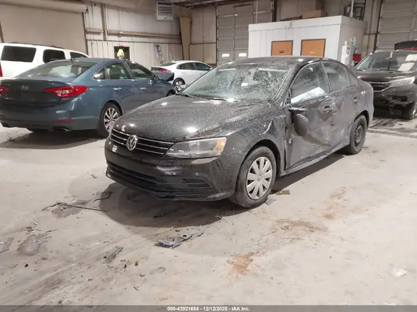 3VW167AJ6GM412074 2016 VOLKSWAGEN JETTA - Image 2
