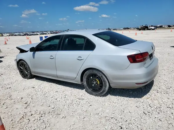 3VW167AJ6HM242767 2017 VOLKSWAGEN JETTA - Image 2