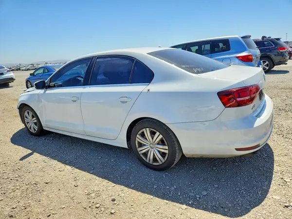 3VW167AJ6HM282122 2017 VOLKSWAGEN JETTA - Image 2