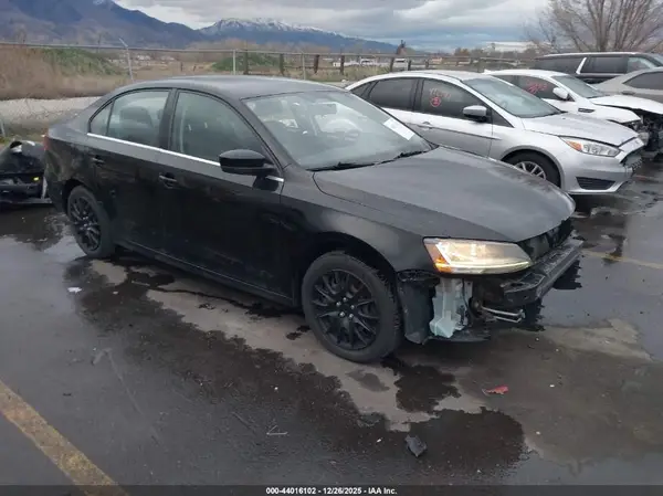 3VW167AJ6HM309089 2017 VOLKSWAGEN JETTA - Image 1