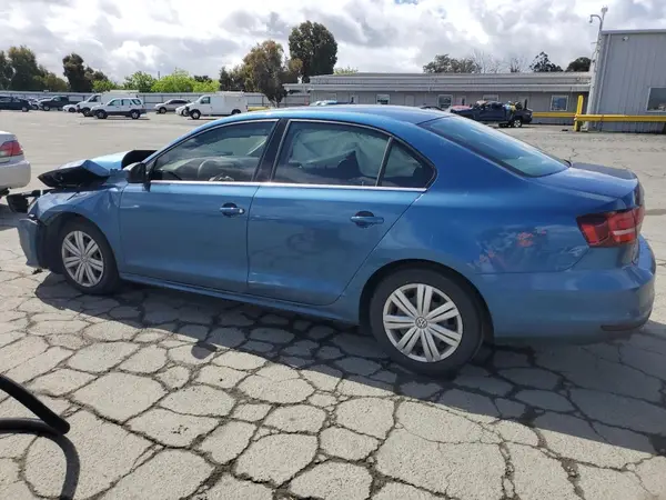 3VW167AJ6HM367770 2017 VOLKSWAGEN JETTA - Image 2