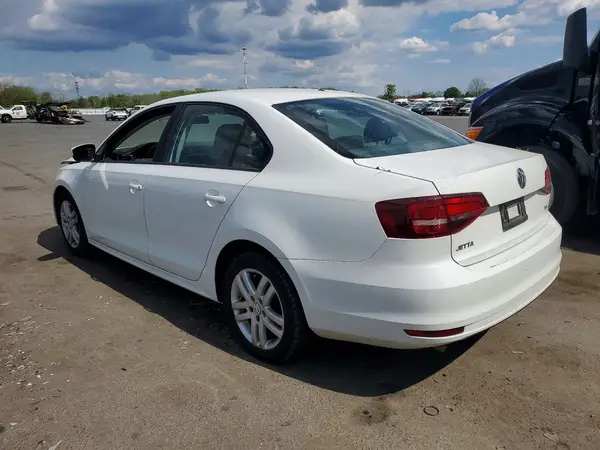 3VW167AJ6JM225764 2018 VOLKSWAGEN JETTA - Image 2