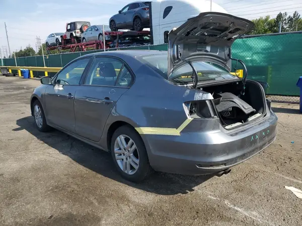 3VW167AJ6JM235808 2018 VOLKSWAGEN JETTA - Image 2