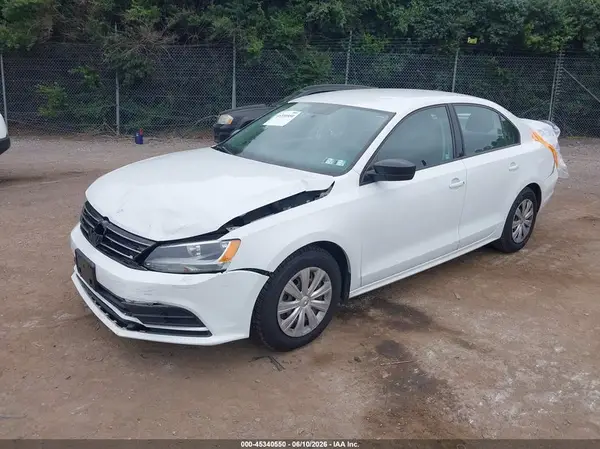 3VW167AJ7GM379456 2016 VOLKSWAGEN JETTA - Image 2