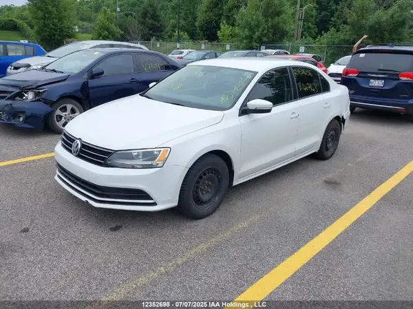 3VW167AJ7GM407143 2016 VOLKSWAGEN JETTA - Image 2