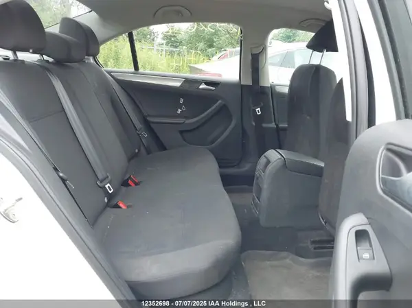 3VW167AJ7GM407143 2016 VOLKSWAGEN JETTA - Image 8