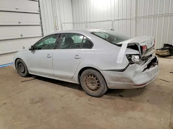 3VW167AJ7HM313636 2017 VOLKSWAGEN JETTA - Image 2
