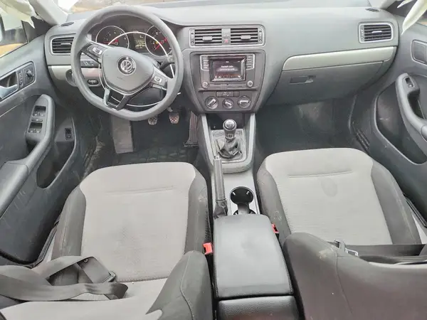 3VW167AJ7HM400811 2017 VOLKSWAGEN JETTA - Image 8