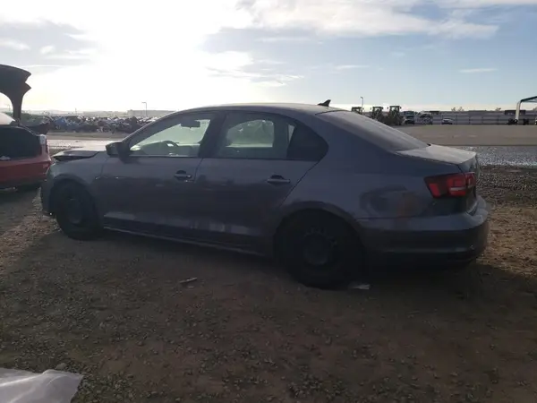 3VW167AJ8GM276997 2016 VOLKSWAGEN JETTA - Image 2
