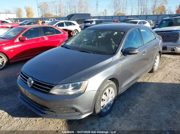 3VW167AJ8GM358292 2016 VOLKSWAGEN JETTA - Image 2